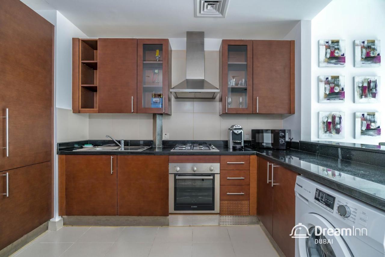Dream Inn Apartments- West Wharf Tower Canal View ดูไบ ภายนอก รูปภาพ