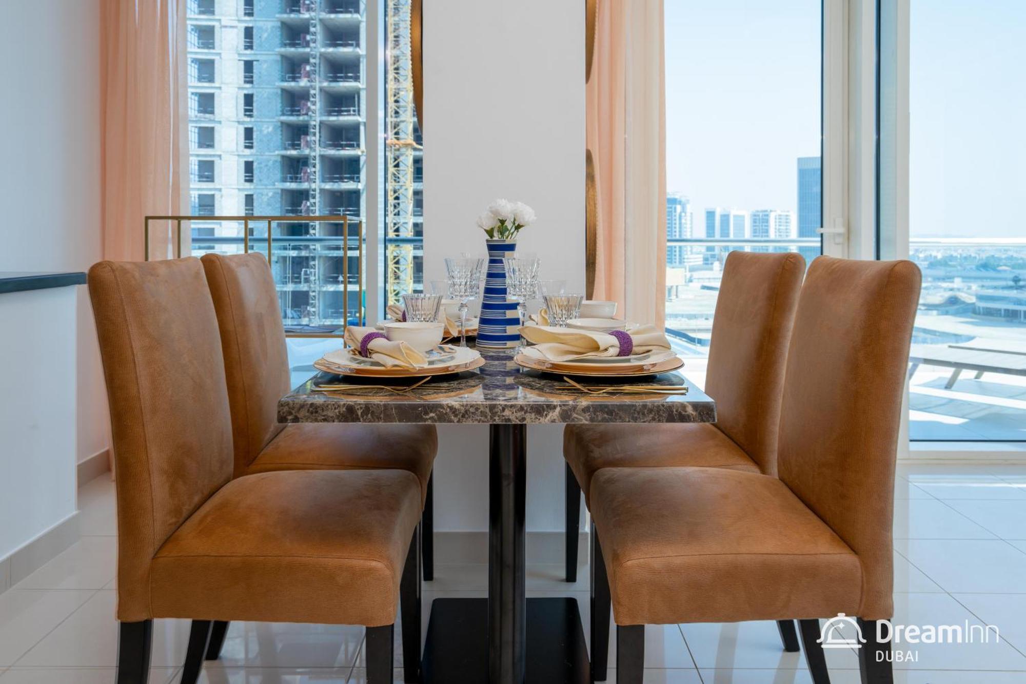 Dream Inn Apartments- West Wharf Tower Canal View ดูไบ ภายนอก รูปภาพ