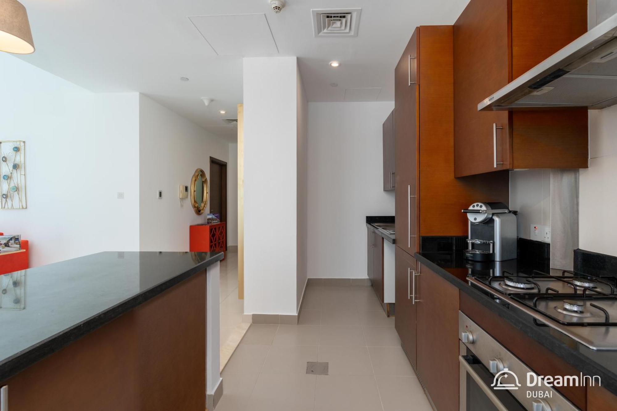 Dream Inn Apartments- West Wharf Tower Canal View ดูไบ ภายนอก รูปภาพ